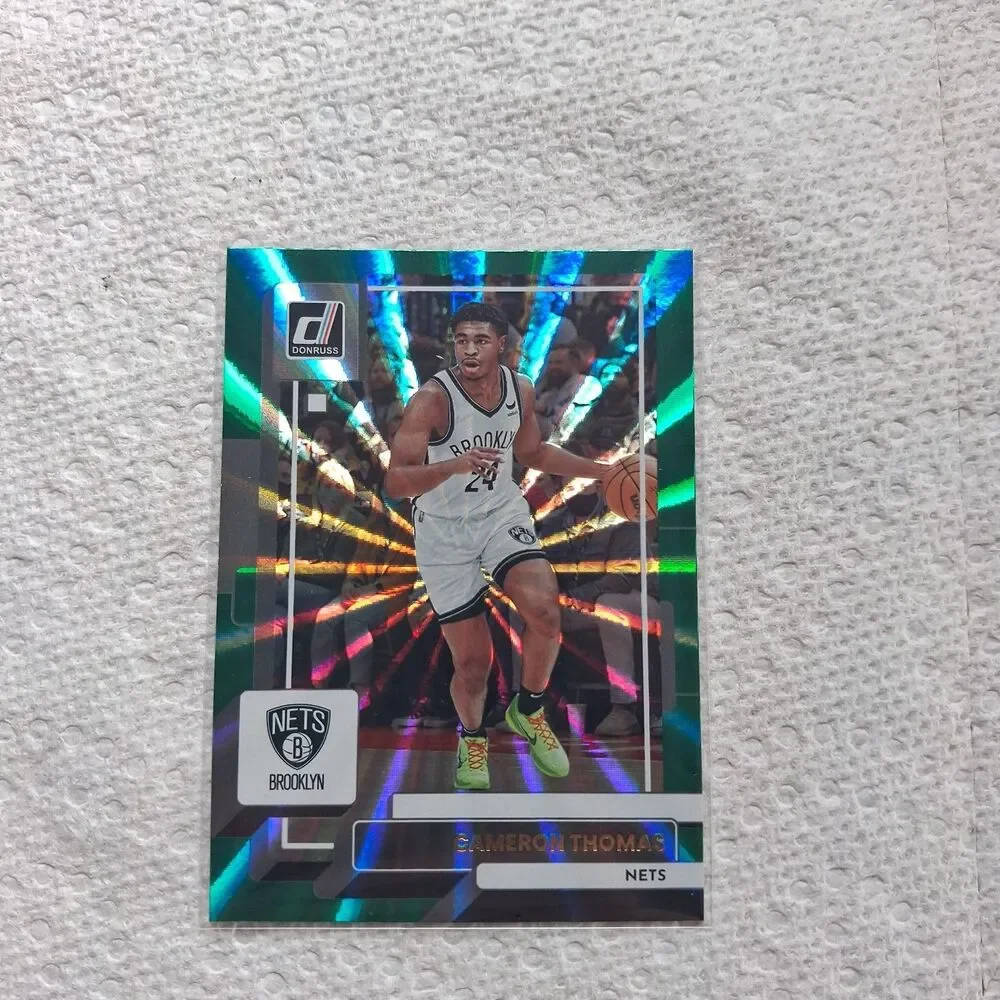 2022-23 Panini Donruss - Cameron Thomas #8 Holo Green Laser